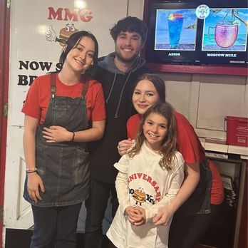 Mad Madeline's Grill - Incredible Staff!!! - Burgers Near Me - Temecula, California