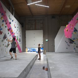 Rock Jungle Climbing - Bouldering walls