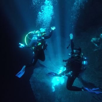 Diving Cenotes Tulum - The pit - Scuba Diving Near Me - Tulum, ROO