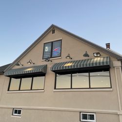 Valley Pizza Family Restaurant - Building photo