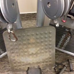 No spring clips so machines are un-usable. An unresolved issue here every day. No spring clips so machines are un-usable. An unresolved issue here every day.