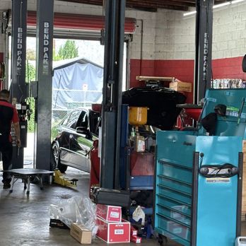 Burbank Tire Pros - My car is in the back ground getting windshield wipers. - Tires Near Me - Burbank, California