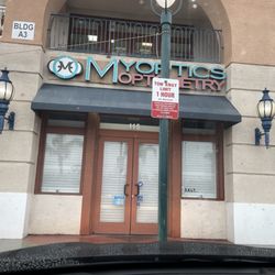 MyOptics Optometry - Closed...
