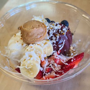 Ur Prfct Bowl - a dessert in a bowl - Acai Bowls Near Me - Westfield, Massachusetts Ur Prfct Bowl - a dessert in a bowl - Acai Bowls Near Me - Westfield, Massachusetts