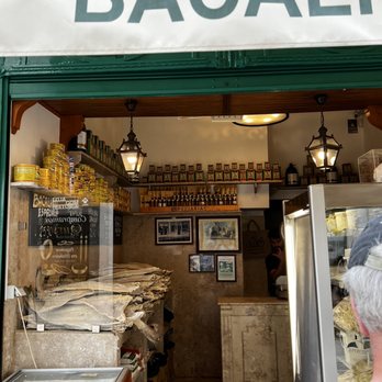 Manteigaria Silva - Attached - Grocery Near Me - Lisbon, 11