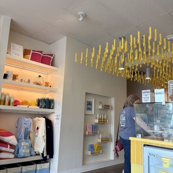 Always Summer Cafe - Inside of the shop - Ice Cream & Frozen Yogurt Near Me - Lake Forest Park, Washington Always Summer Cafe - Inside of the shop - Ice Cream & Frozen Yogurt Near Me - Lake Forest Park, Washington