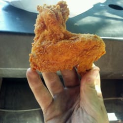 King's Deli - A wing
