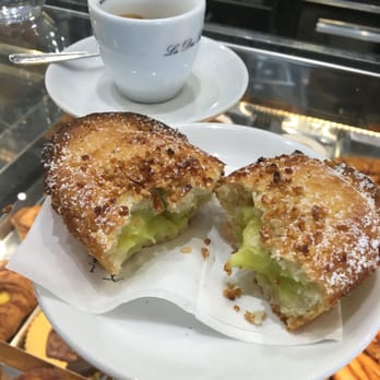 La Dea Bendata - Pasticciotto pistacchio e crema - Cafeteria Near Me - Rome, RM La Dea Bendata - Pasticciotto pistacchio e crema - Cafeteria Near Me - Rome, RM