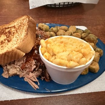 Brother's BBQ - Moist Chopped Brisket - Barbeque Near Me - Pensacola, Florida