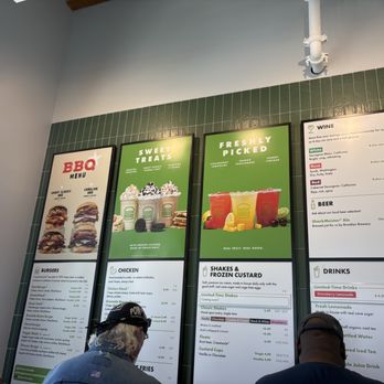 Shake Shack Gainesville - Menu - Ice Cream & Frozen Yogurt Near Me - Gainesville, Virginia
