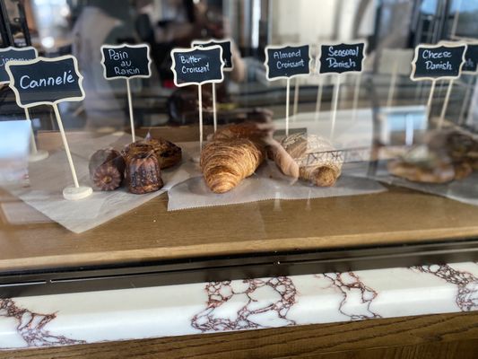 Birdies & Lattes by null