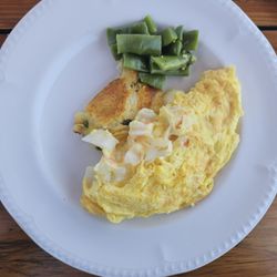 Bay Cafe French Restaurant - Seafood omelette with Shrimp and Scallops