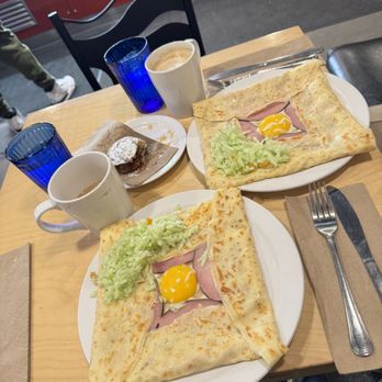 Baguette & Chocolat - Crepe traditional - Cafes Near Me - Quebec City, Quebec Baguette & Chocolat - Crepe traditional - Cafes Near Me - Quebec City, Quebec