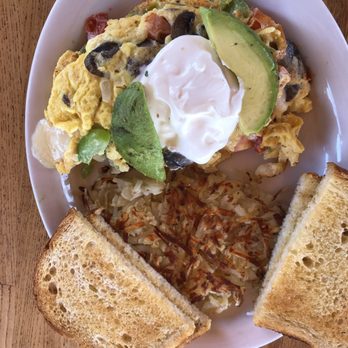 Shakers - California Omellette - Diners Near Me - South Pasadena, California