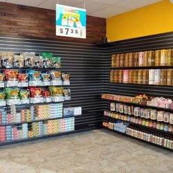 Tundra Smoke Shop Marinette