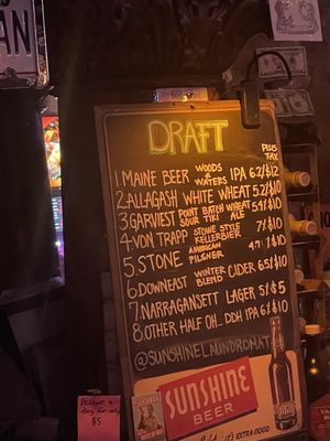 Sunshine Laundromat by null