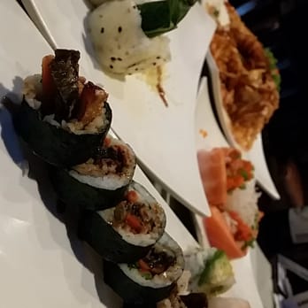 Sake 2 Me Sushi - Sushi Bars Near Me - Simi Valley, California