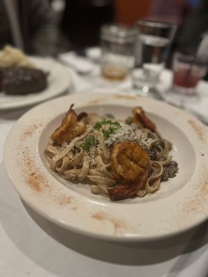 Jojo Restaurant and Bar by null