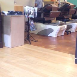 The men working in the spa, banging and sawing. Very disruptive for a "spa". Should have waited until customers left. The men working in the spa, banging and sawing. Very disruptive for a "spa". Should have waited until customers left.