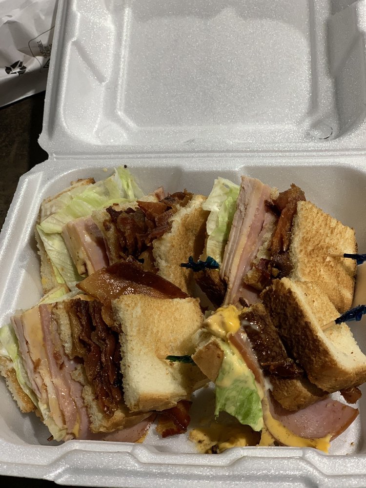 JETT’S FOOD MART 629 Hwy 19, Slaughter, Louisiana Convenience