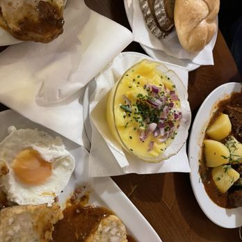 Zwölf Apostelkeller - Didn't love the potato salad - Wine Bars Near Me - Vienna, 9 Zwölf Apostelkeller - Didn't love the potato salad - Wine Bars Near Me - Vienna, 9