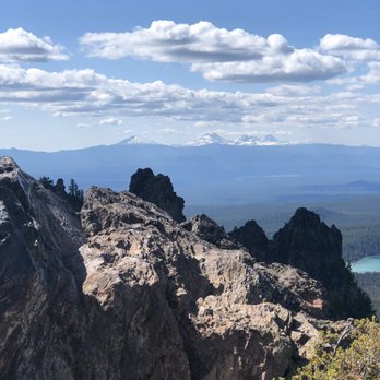 Paulina Lakeshore Loop Trail - Mt Bachelor, Sisters in distance - Hiking Near Me - La Pine, Oregon