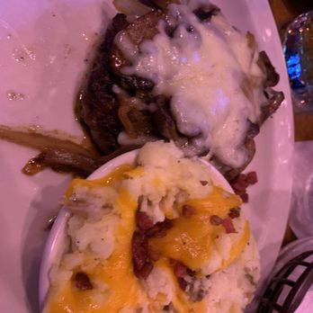 Texas Roadhouse - Roadkill & loaded mashed potatoes - Steakhouses Near Me - Irving, Texas