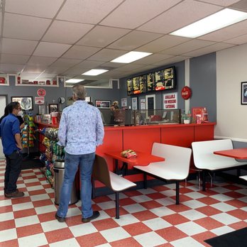 A1 Deli & Catering - diners waiting for customers - Delis Near Me - Orange, California A1 Deli & Catering - diners waiting for customers - Delis Near Me - Orange, California