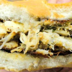 Four Brothers - Crab Cake Sandwich (interior)