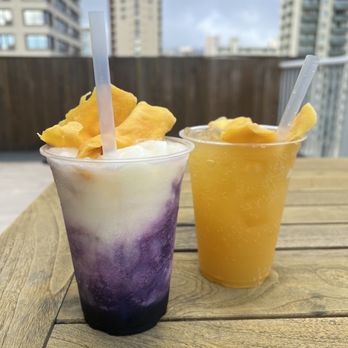 Hotel La Croix - Ube colada and la croix mango mule - Hotels Near Me - Honolulu, Hawaii Hotel La Croix - Ube colada and la croix mango mule - Hotels Near Me - Honolulu, Hawaii