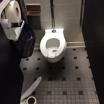 Regal Webster Place - Gross. - Cinema Near Me - Chicago, Illinois