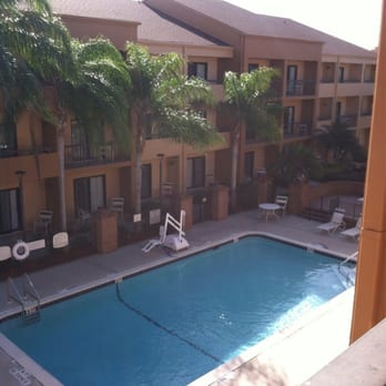 Courtyard by Marriott Fort Myers Cape Coral - Empty pool area in January - Hotels Near Me - Fort Myers, Florida Courtyard by Marriott Fort Myers Cape Coral - Empty pool area in January - Hotels Near Me - Fort Myers, Florida