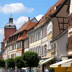 Caves de Wissembourg - Houses and Hotel d'Ville