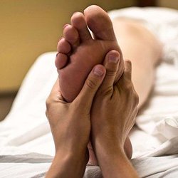 Reflexology by Gloria - Reflexology by Gloria