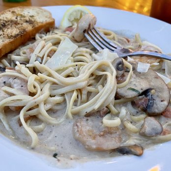 O. C. White's Restaurant - Shrimp Abaco - Seafood Near Me - St Augustine, Florida