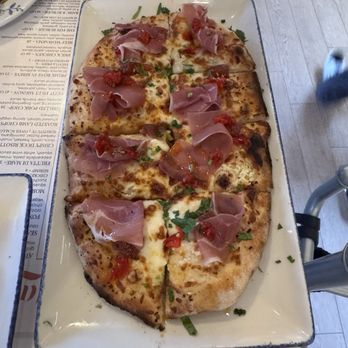 The Foxtail Glenview House - Prosciutto flatbread - Cocktail Bars Near Me - Glenview, Illinois