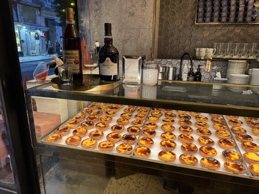 Castro - Atelier de Pastéis de Nata by null