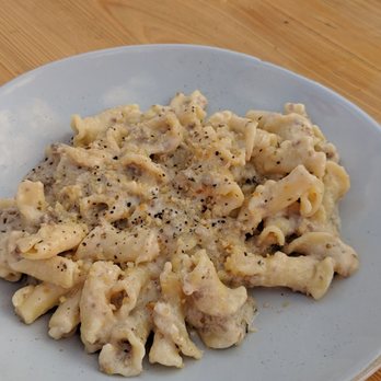 Town Brewing Company - Lamb Mac and Cheese - Breweries Near Me - Charlotte, North Carolina Town Brewing Company - Lamb Mac and Cheese - Breweries Near Me - Charlotte, North Carolina
