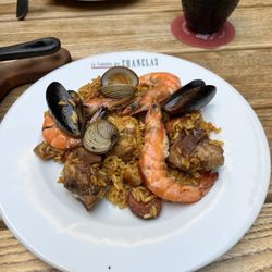 La taberna del chanclas - Featured paella - a bit dry for my liking but this must be the local style