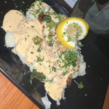 Fin & Feathers - Salmon & Grits - Soul Food Near Me - Atlanta, Georgia