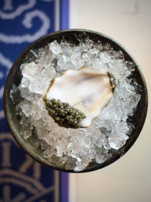 Vinnie's Wine Shop & Cocktail Bar by null