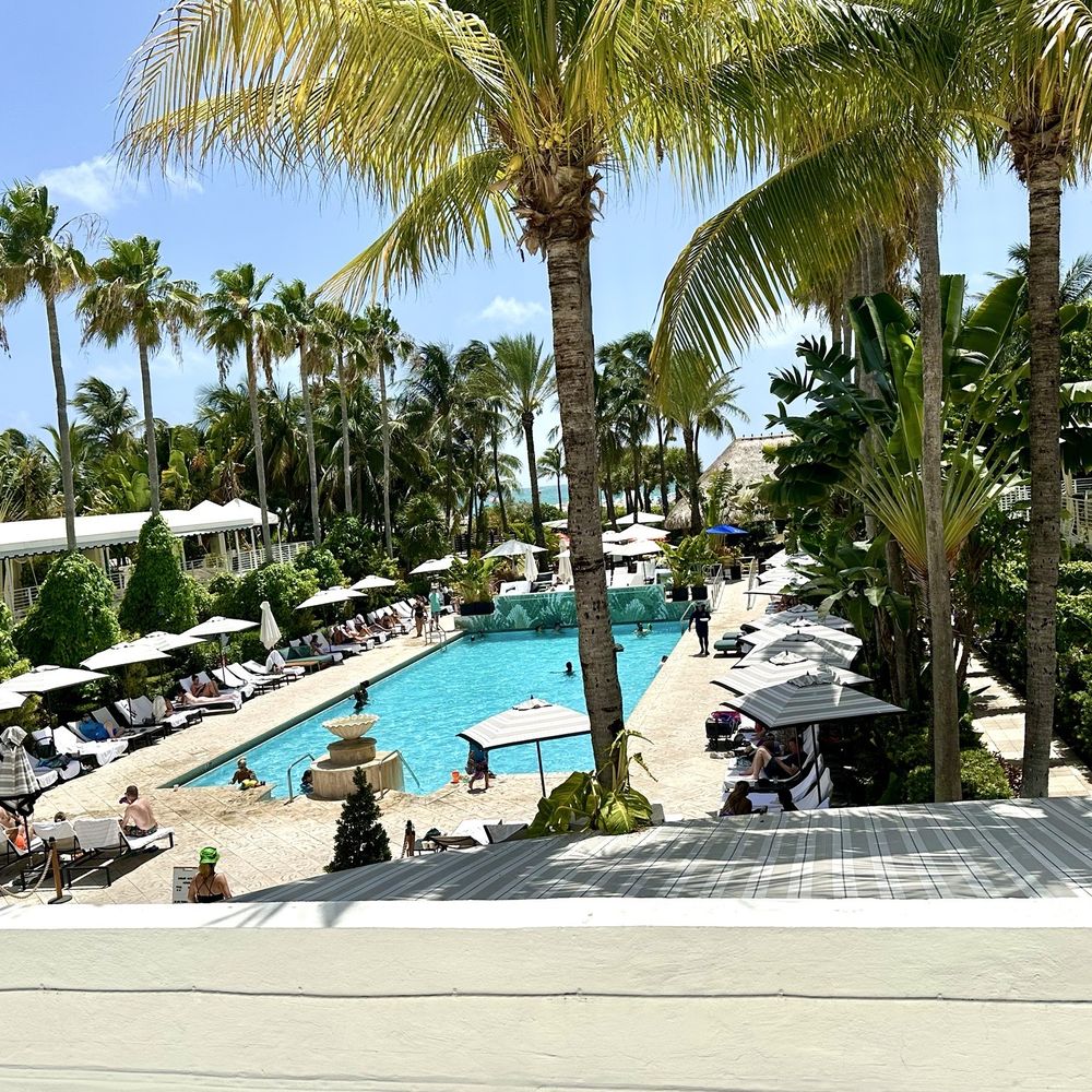 Kimpton Surfcomber Hotel - View - Hotels Near Me - Miami Beach, Florida Kimpton Surfcomber Hotel - View - Hotels Near Me - Miami Beach, Florida
