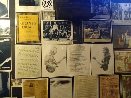 Grant's Lounge by null