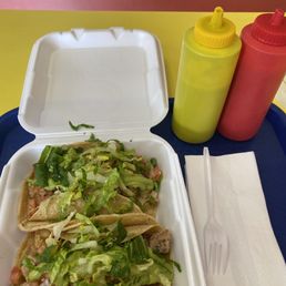 Pollo Asada tacos  no sour cream with guacamole