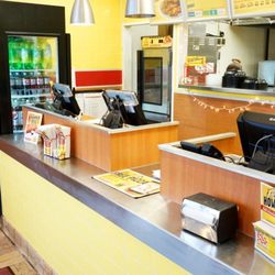 Hungry Howie's Pizza - Our pizzas are made from the finest ingredients, like 100% mozzarella cheese and dough made fresh daily