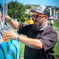 Tap Truck Monterey - Little 805