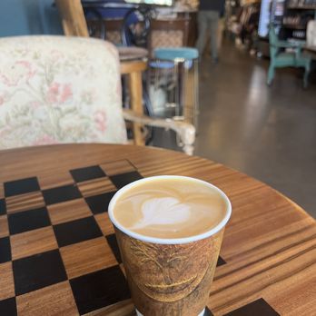 Lund Canyon Coffee - The Violet (~$6) - Coffee & Tea Near Me - Flagstaff, Arizona