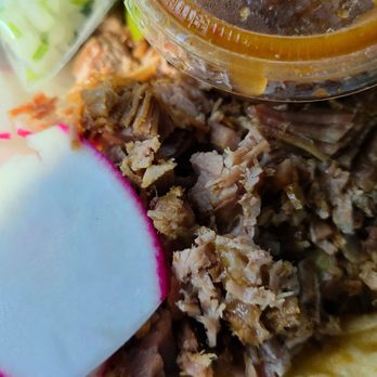 Metro Meat Market - Carnitas taco - Meat Shops Near Me - Los Angeles, California Metro Meat Market - Carnitas taco - Meat Shops Near Me - Los Angeles, California