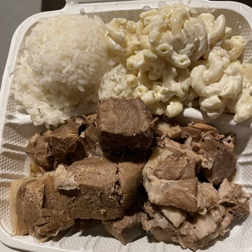 Scoopers Kitchen - Mini Pork Adobo (rice in brownie compartment was better) - American Near Me - Waipahu, Hawaii Scoopers Kitchen - Mini Pork Adobo (rice in brownie compartment was better) - American Near Me - Waipahu, Hawaii