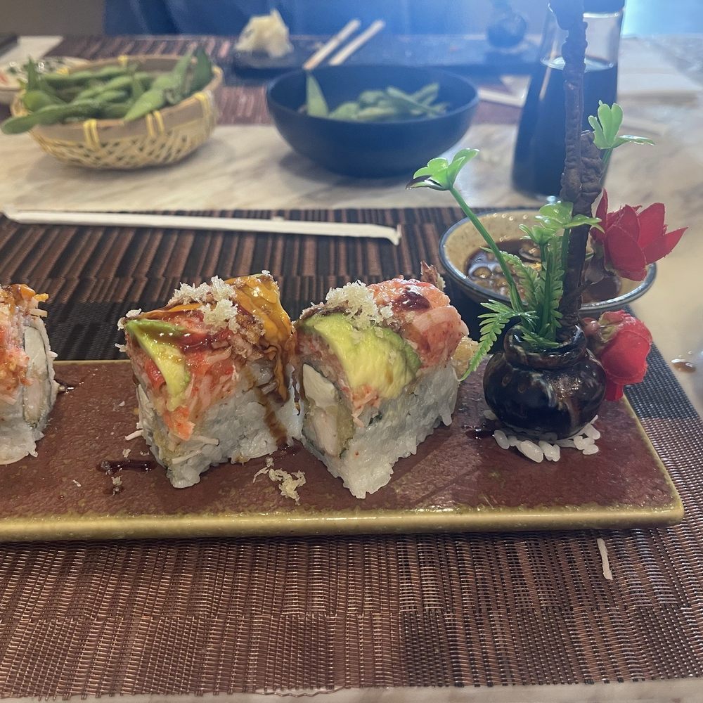 Sake Maru - The firecracker roll! - Japanese Near Me - Indianapolis, Indiana Sake Maru - The firecracker roll! - Japanese Near Me - Indianapolis, Indiana